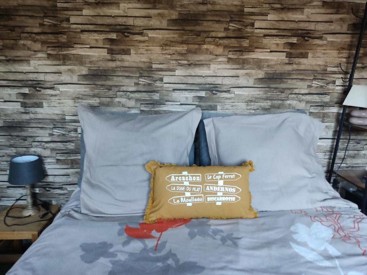 chambre indépendante avec piscine Gujan-Mestras Esterno foto